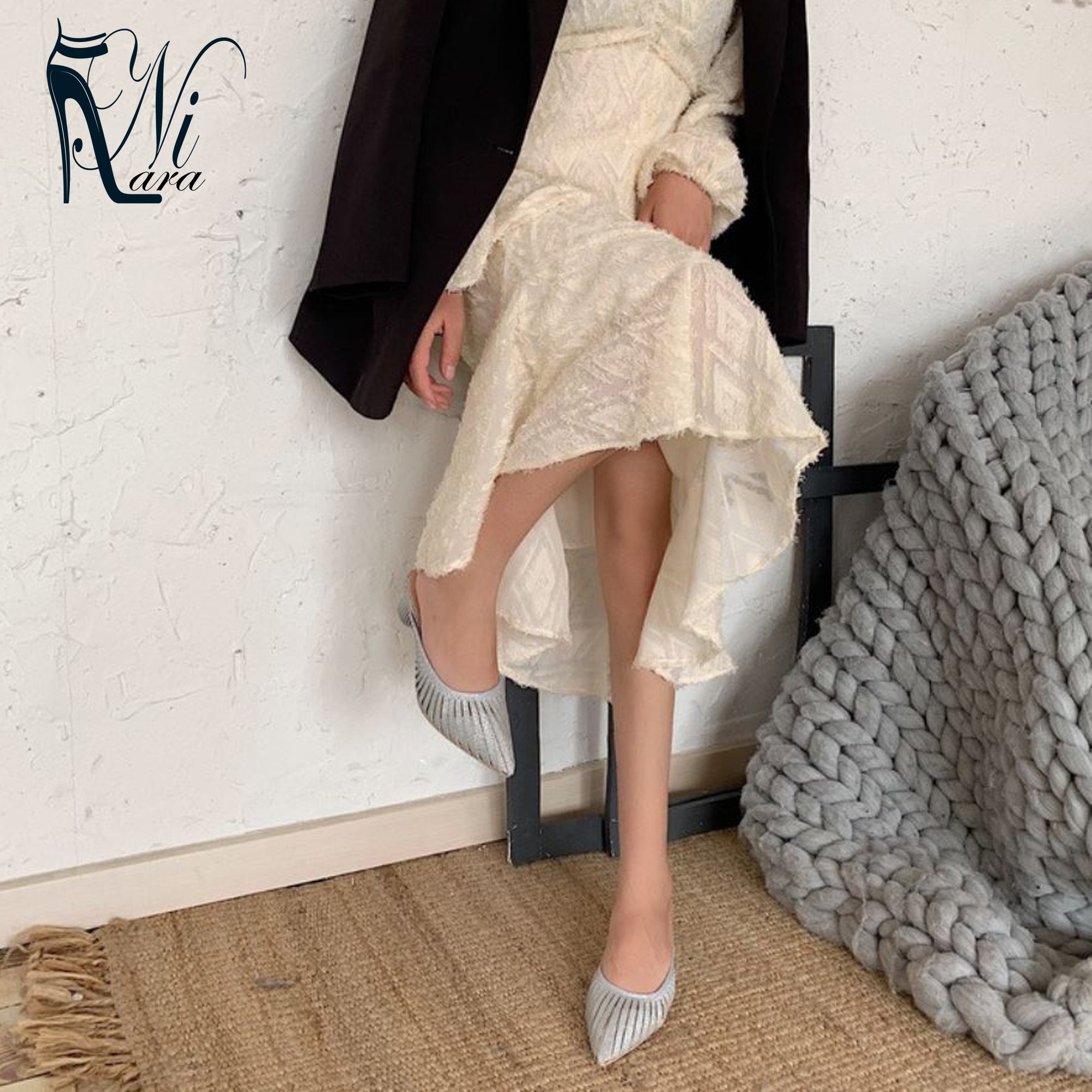 Silver Black Elegant Hollow Pointed Toe Pumps Shoes For Women Summer Slippers Fashion Round Ball Heel Designer Sandals