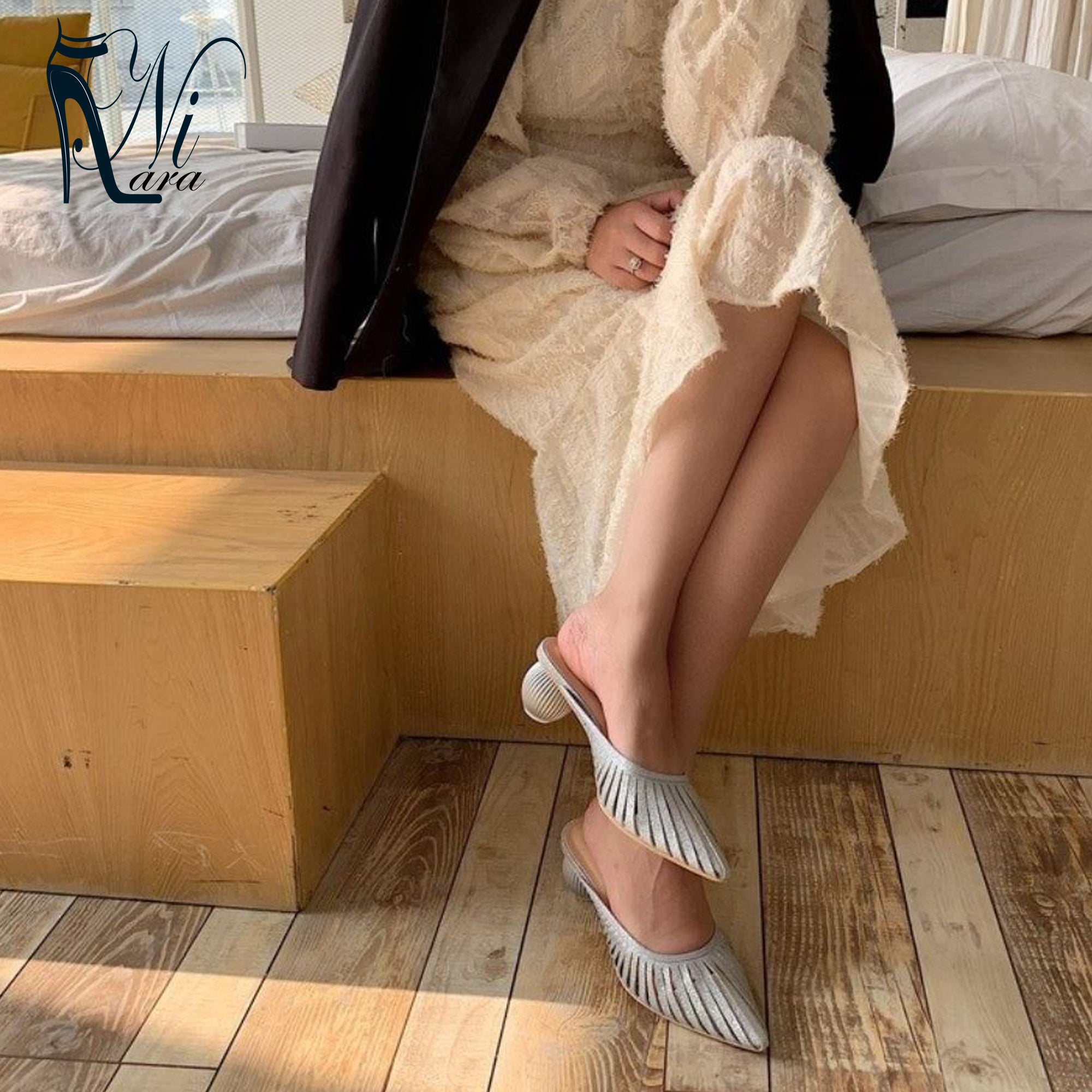 Silver Black Elegant Hollow Pointed Toe Pumps Shoes For Women Summer Slippers Fashion Round Ball Heel Designer Sandals